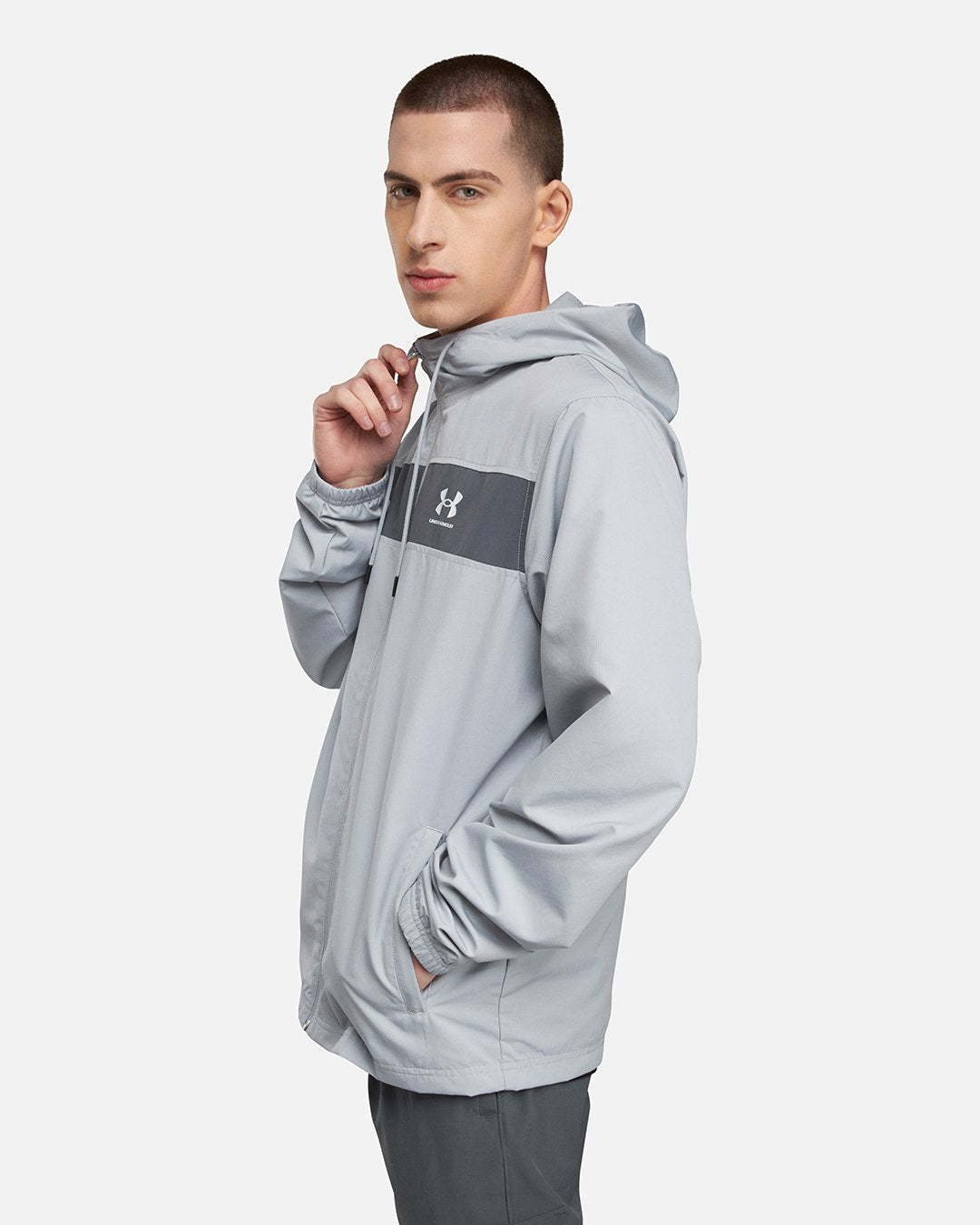 Veste Under Armour Running Sportstyle Windbreaker - Gris
