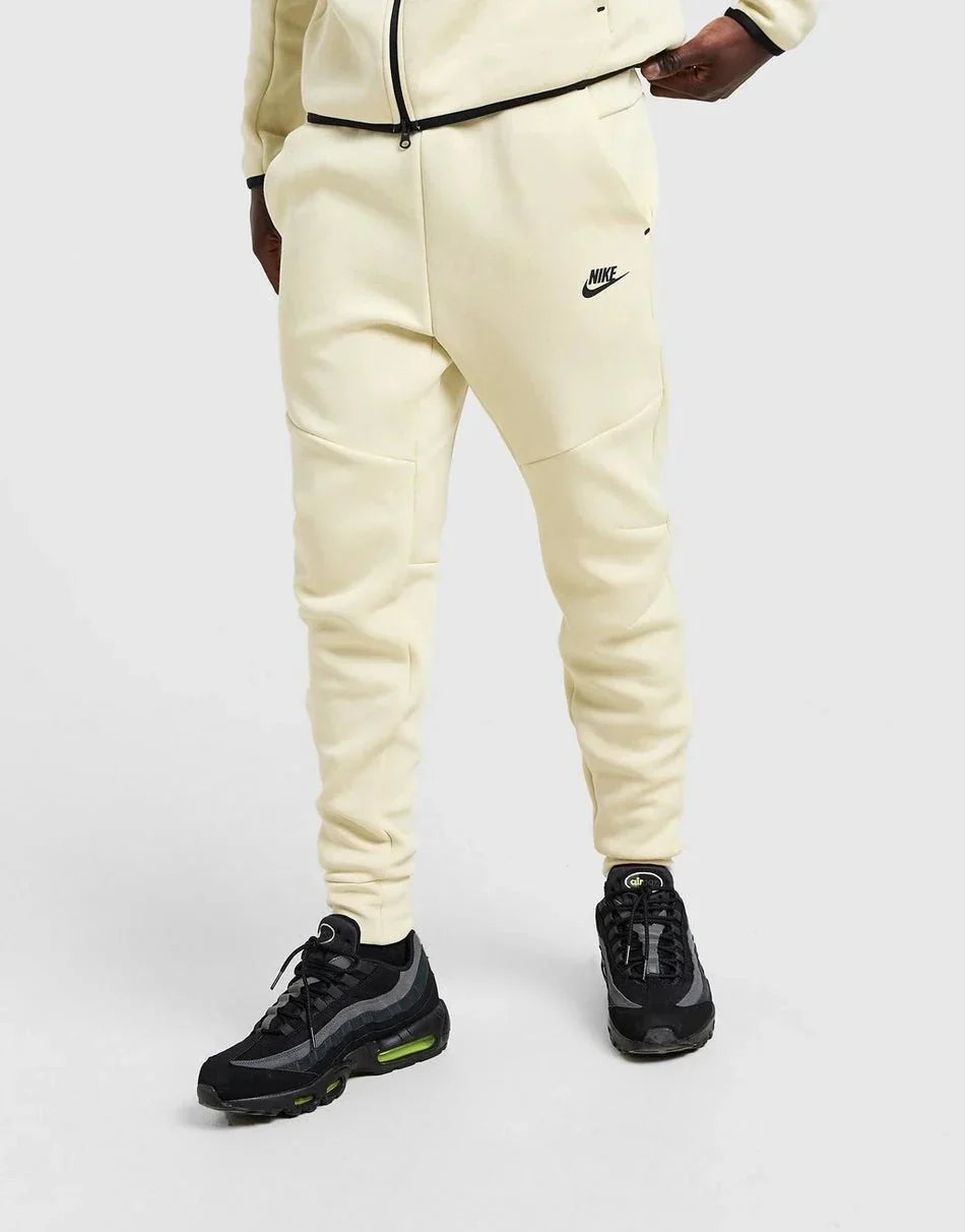 Nike Tech Fleece Joggers